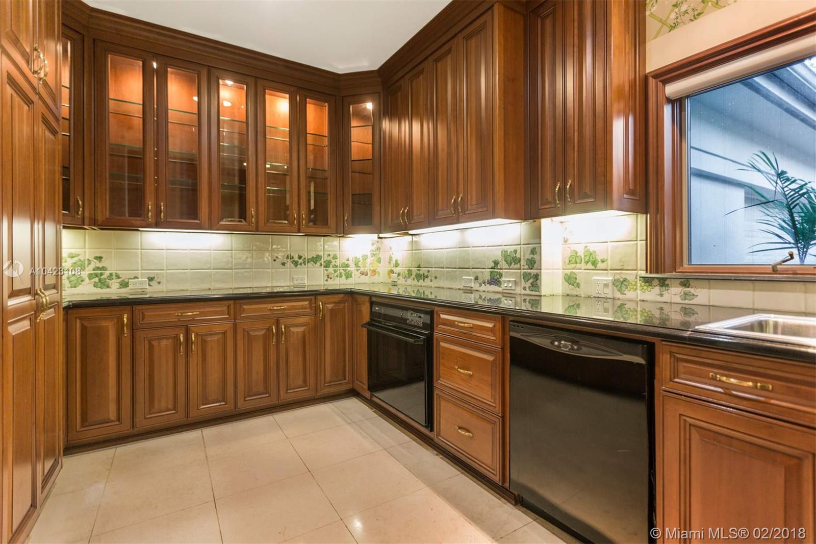 GABLES ESTATES NO 2 - Residential