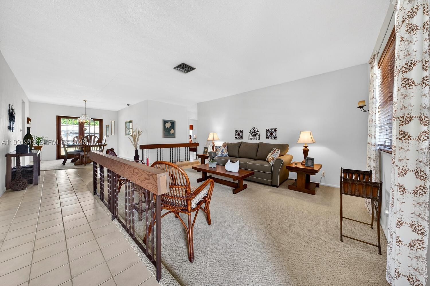 MIRROR LAKE ESTATES SEC F - Residential