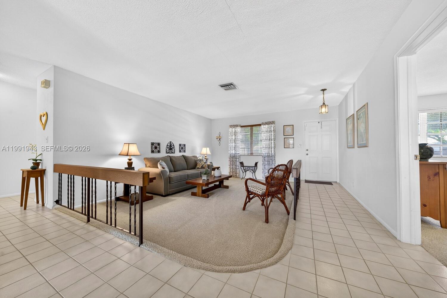 MIRROR LAKE ESTATES SEC F - Residential