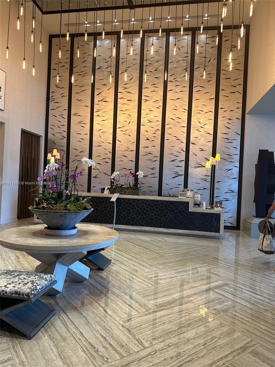 BISCAYNE BEACH CONDO - Residential Lease