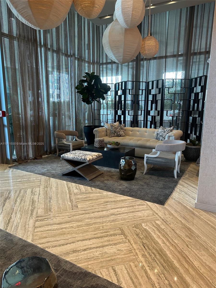 BISCAYNE BEACH CONDO - Residential Lease