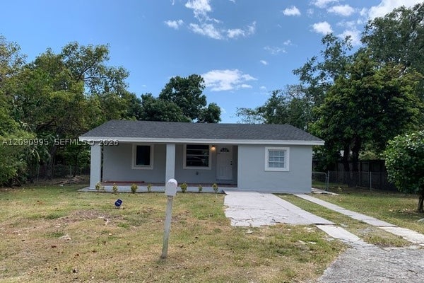 5920 SW 59TH ST, SOUTH MIAMI, FL 33143 - Image 8efc2c7bf64e0193827da9eae3593aac/686608640