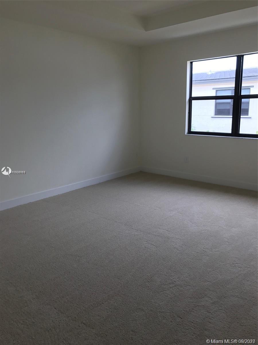 Summit at Park Central - Residential Lease