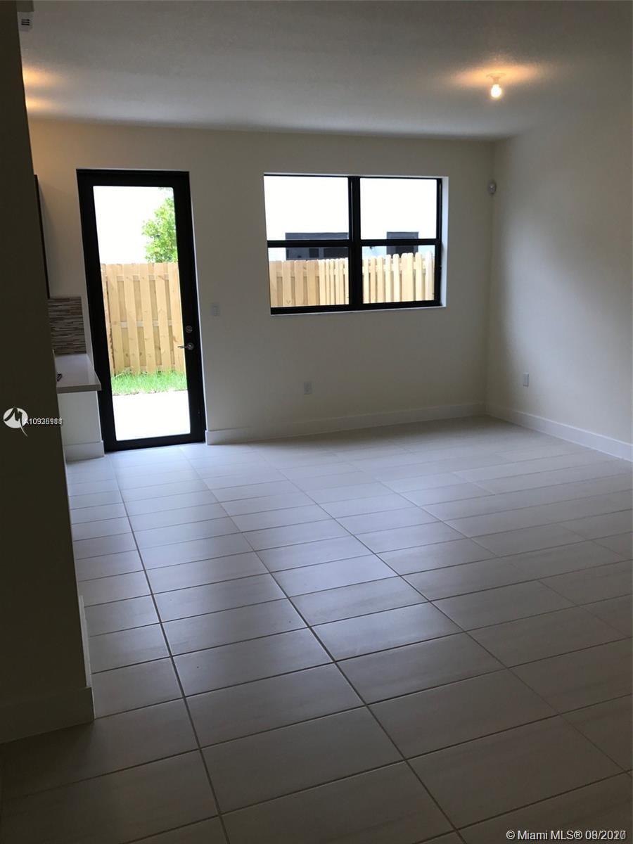 Summit at Park Central - Residential Lease