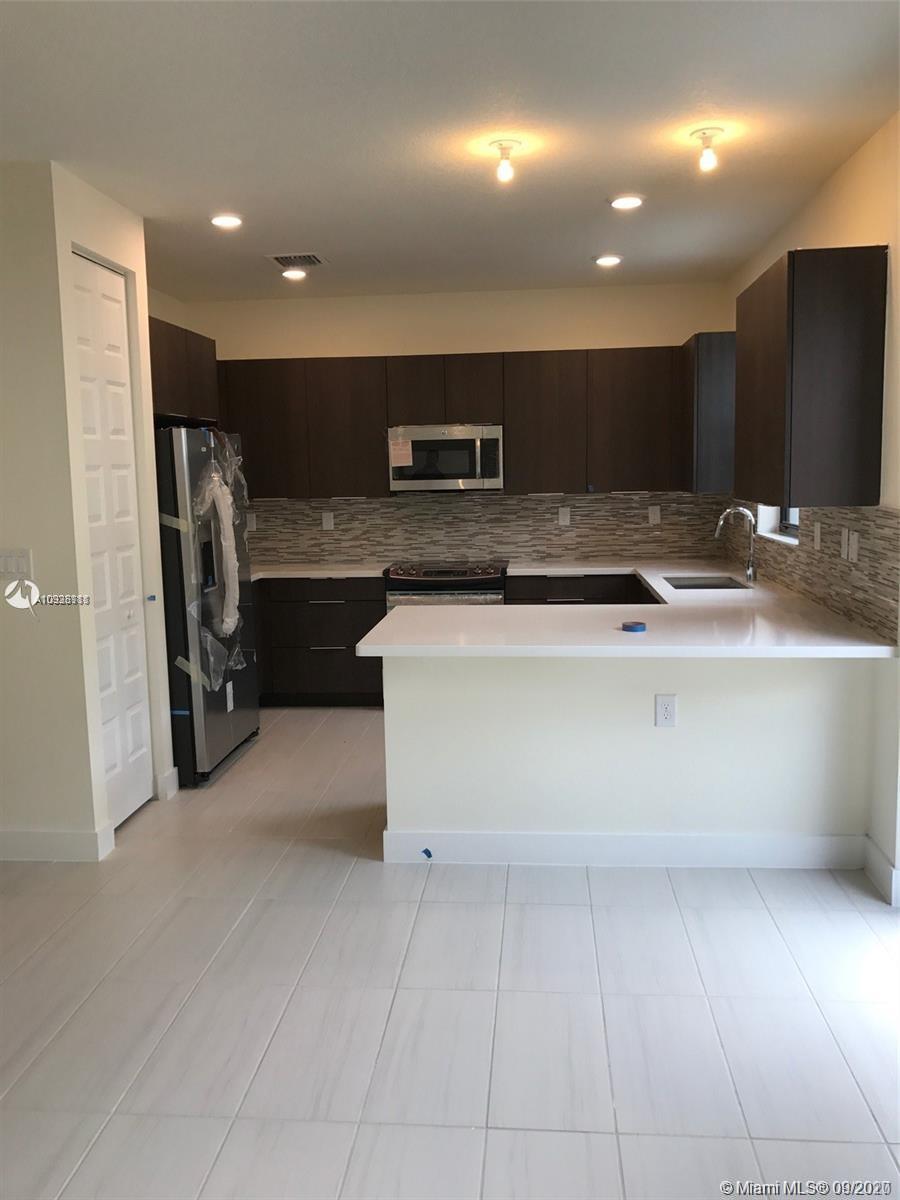 Summit at Park Central - Residential Lease