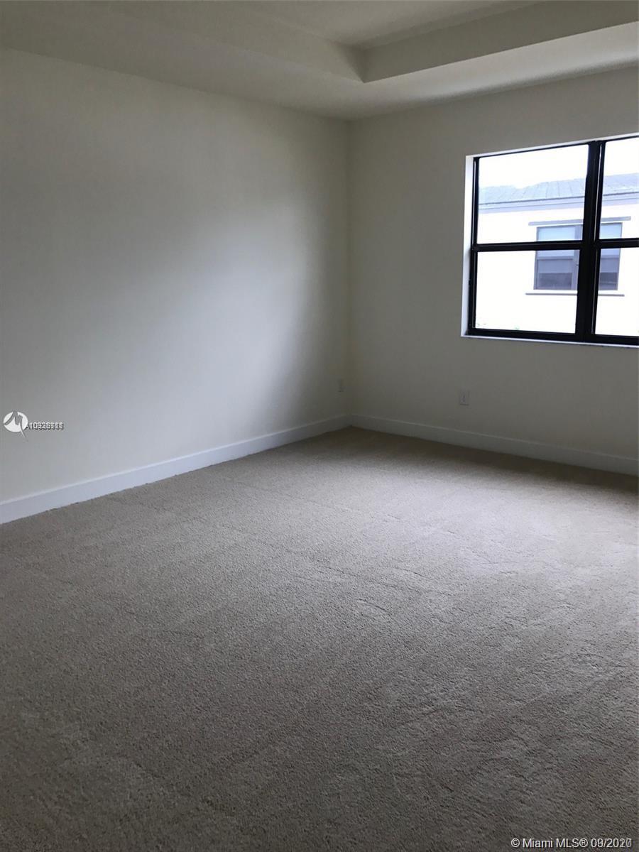 Summit at Park Central - Residential Lease