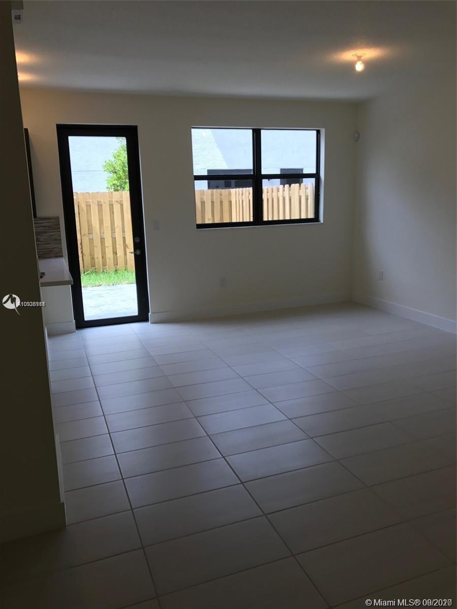 Summit at Park Central - Residential Lease
