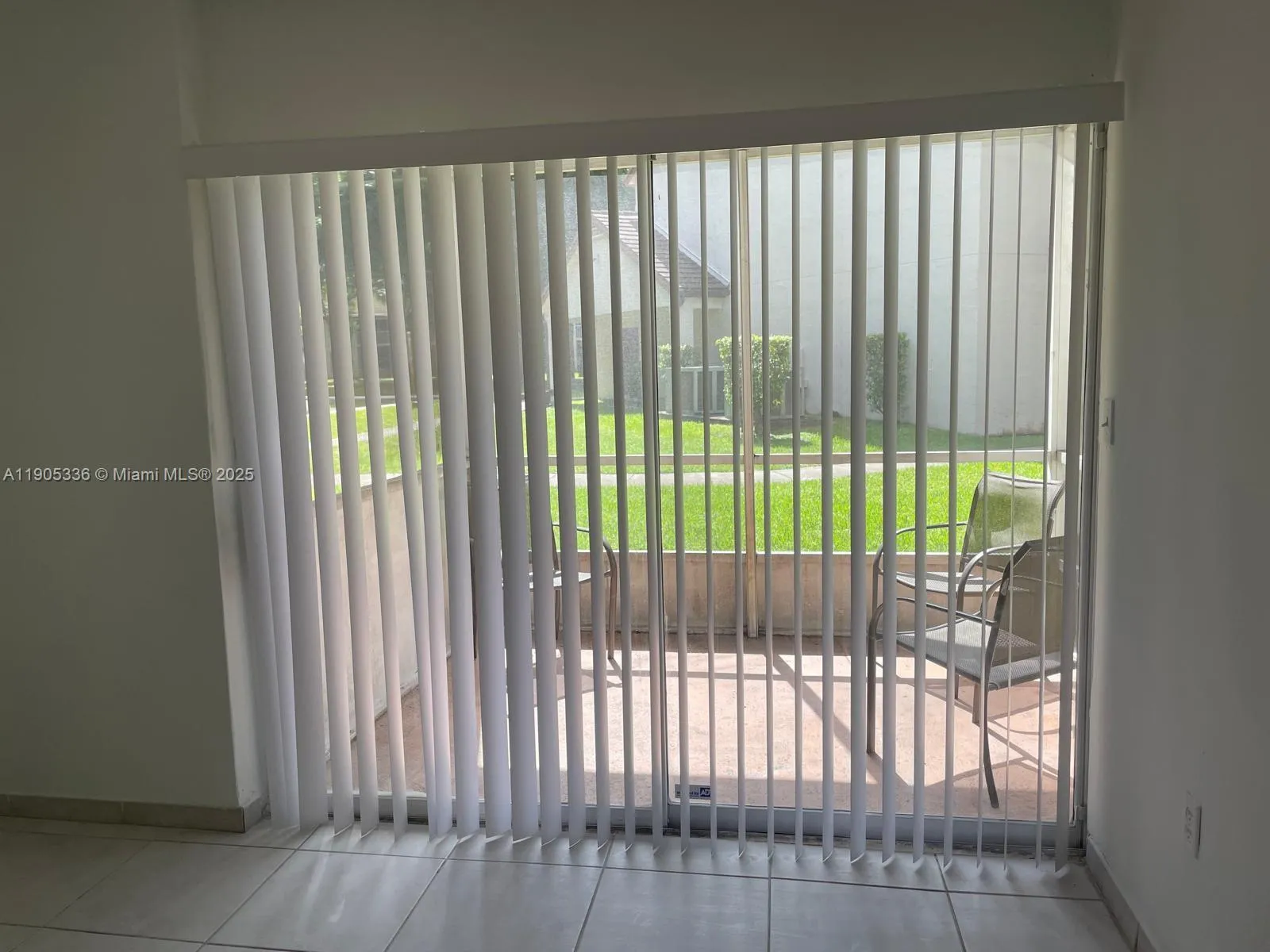 Miami, Florida 33186, United States, 2 Bedrooms Bedrooms, ,1 BathroomBathrooms,Residential,Active,235978