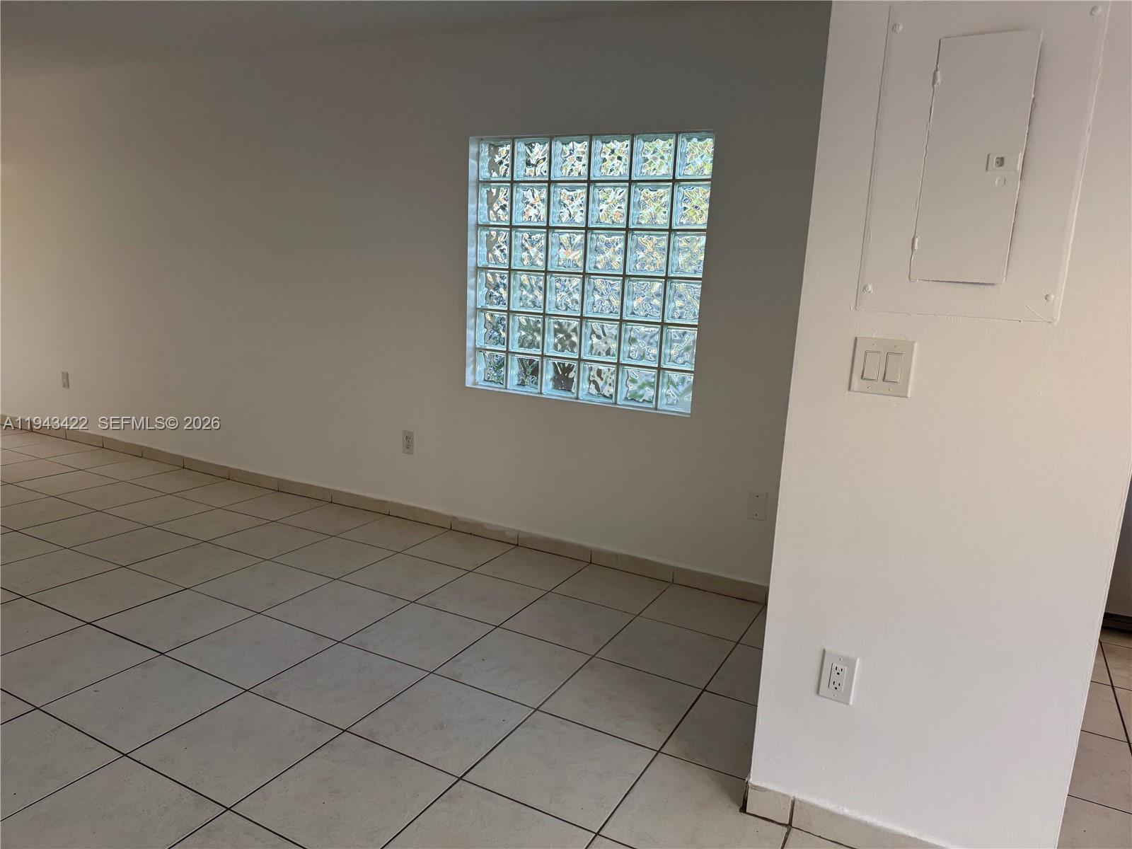 VISTA ALEGRE TOWNHOMES VI - Residential