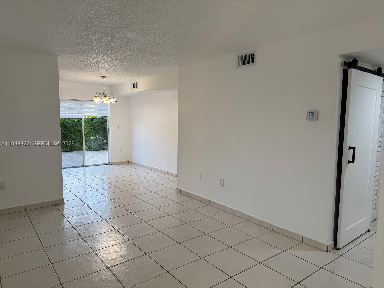 VISTA ALEGRE TOWNHOMES VI - Residential