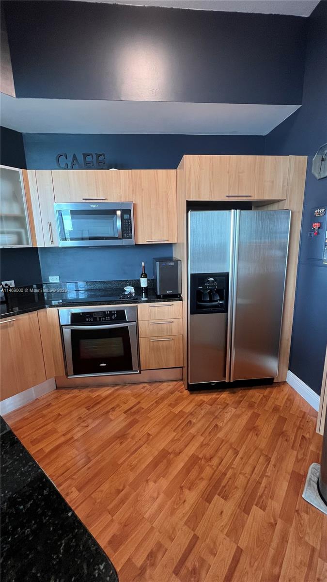 PLATINUM CONDO - Residential Lease