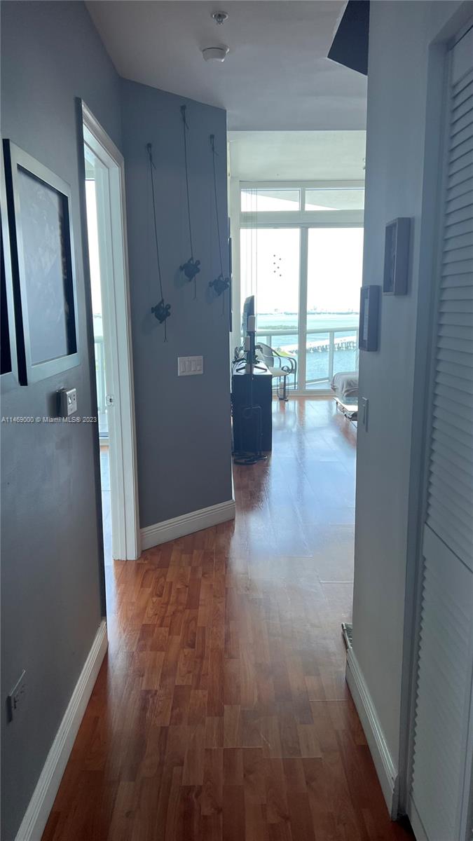 PLATINUM CONDO - Residential Lease