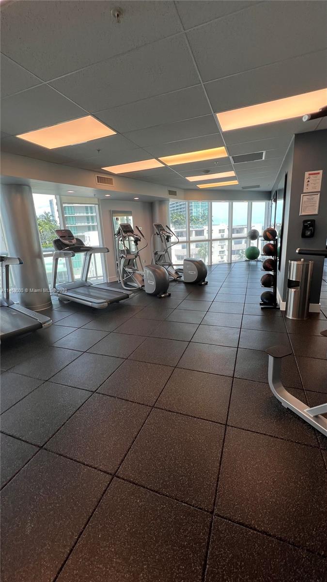 PLATINUM CONDO - Residential Lease