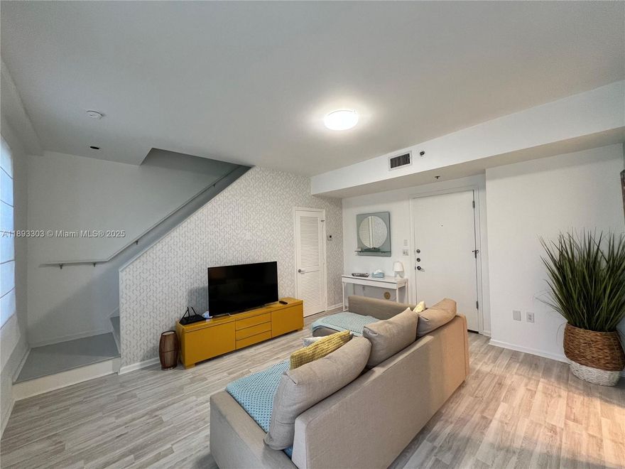 Amazing South Beach location just off Lincoln Road and  close to the beach. Fully furnished two story unit that feels like a house.  Two bedrooms and two full bathrooms upstairs with living, dining and entertainment area downstairs. Features Central A/C, Laundry Inside the Unit, Dishwasher & More!