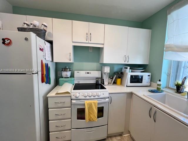 THE LINCOLN CONDO - Residential