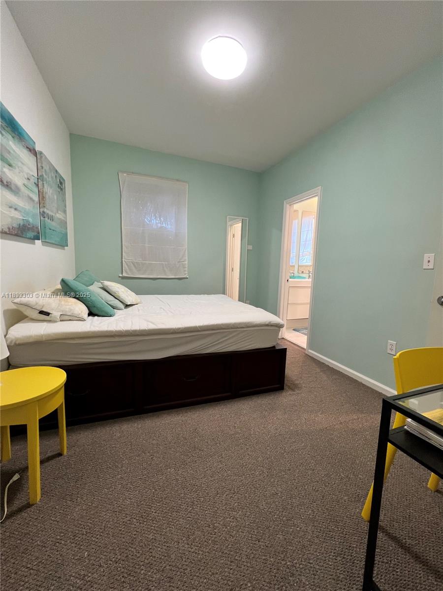 THE LINCOLN CONDO - Residential
