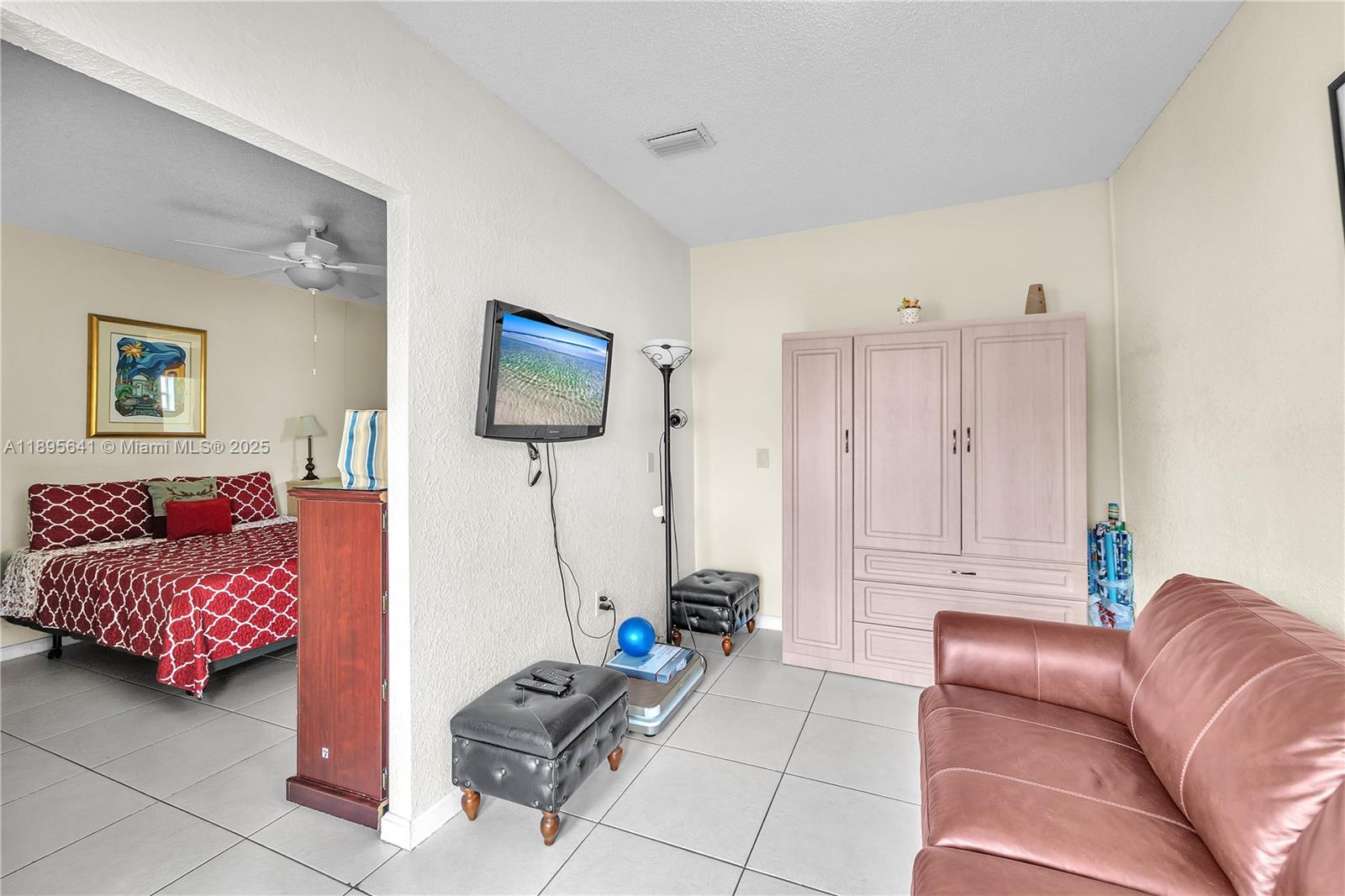 HOMES OF LAKE MIRAMAR - Residential