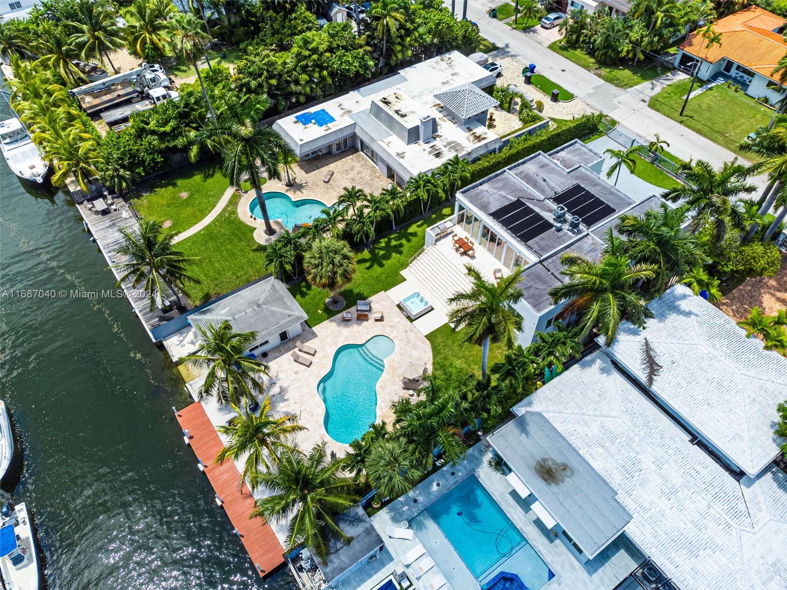 ADEMAR PARK AMD PL - Residential