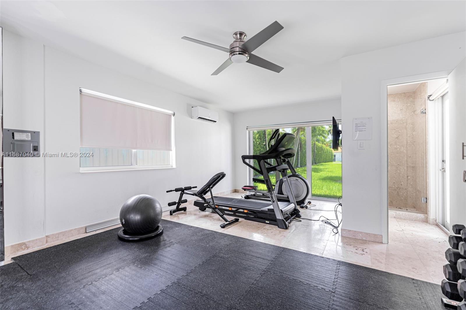 ADEMAR PARK AMD PL - Residential
