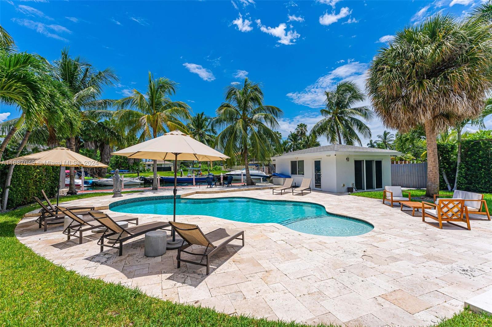 ADEMAR PARK AMD PL - Residential