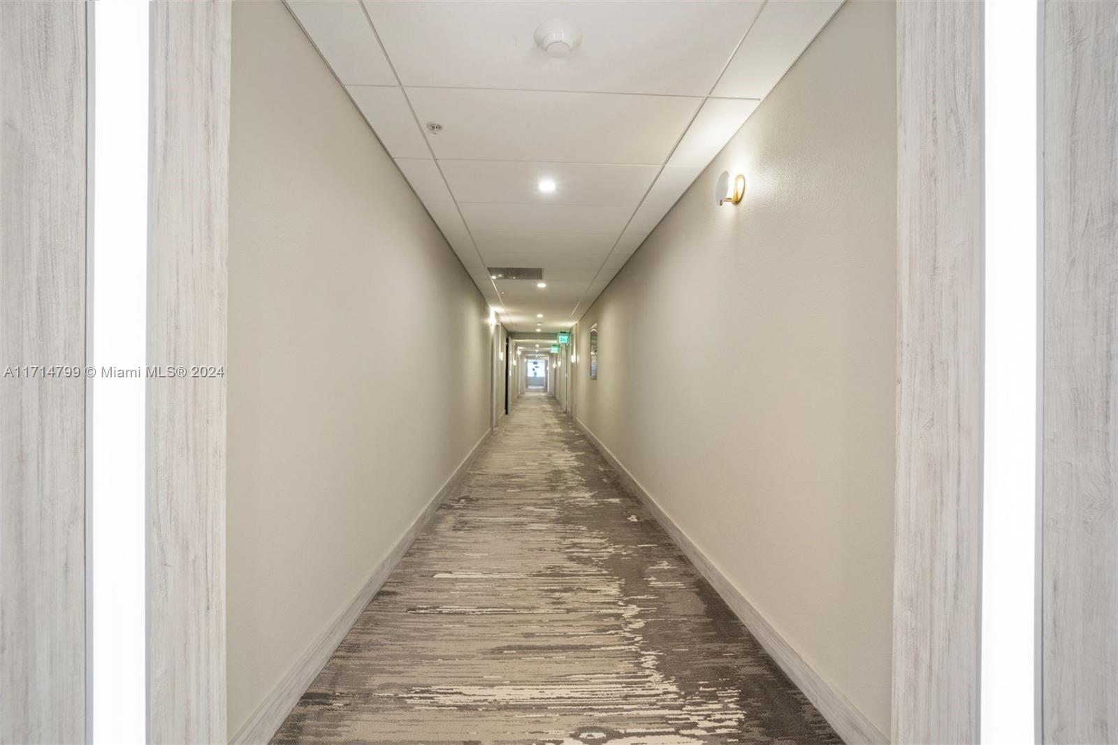 HARBOUR HOUSE - Residential