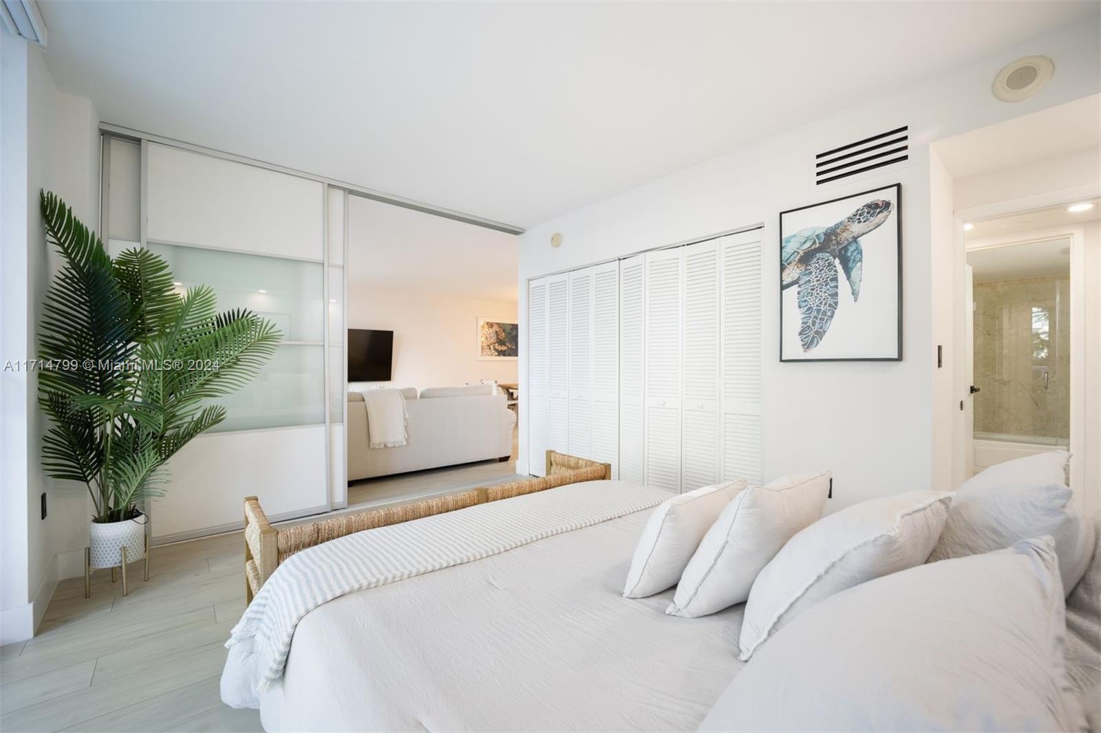 HARBOUR HOUSE - Residential