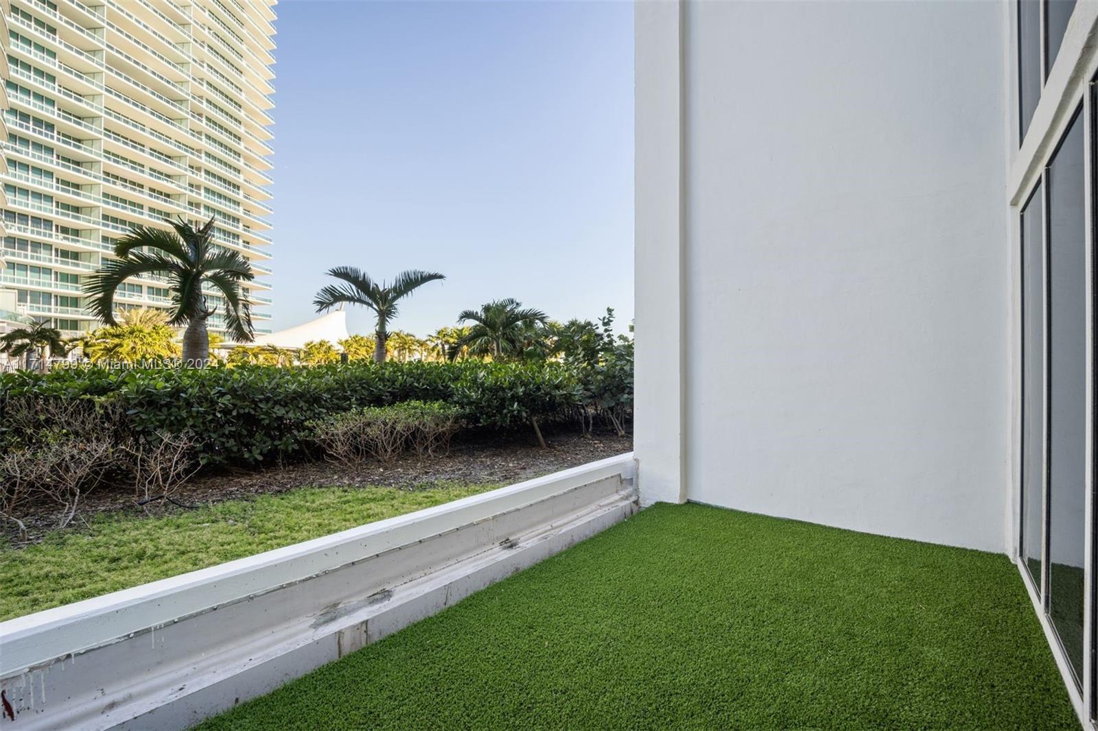 HARBOUR HOUSE - Residential