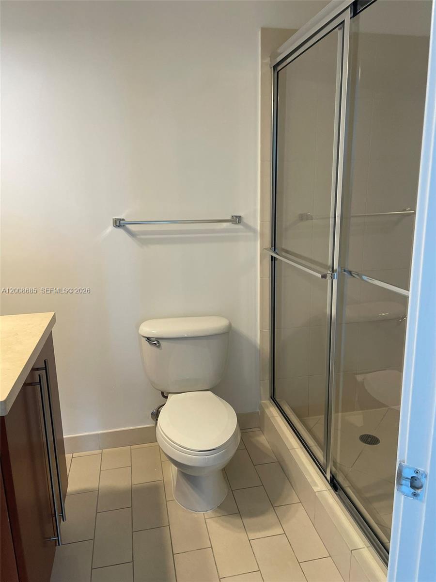 THE AXIS ON BRICKELL COND - Residential Lease