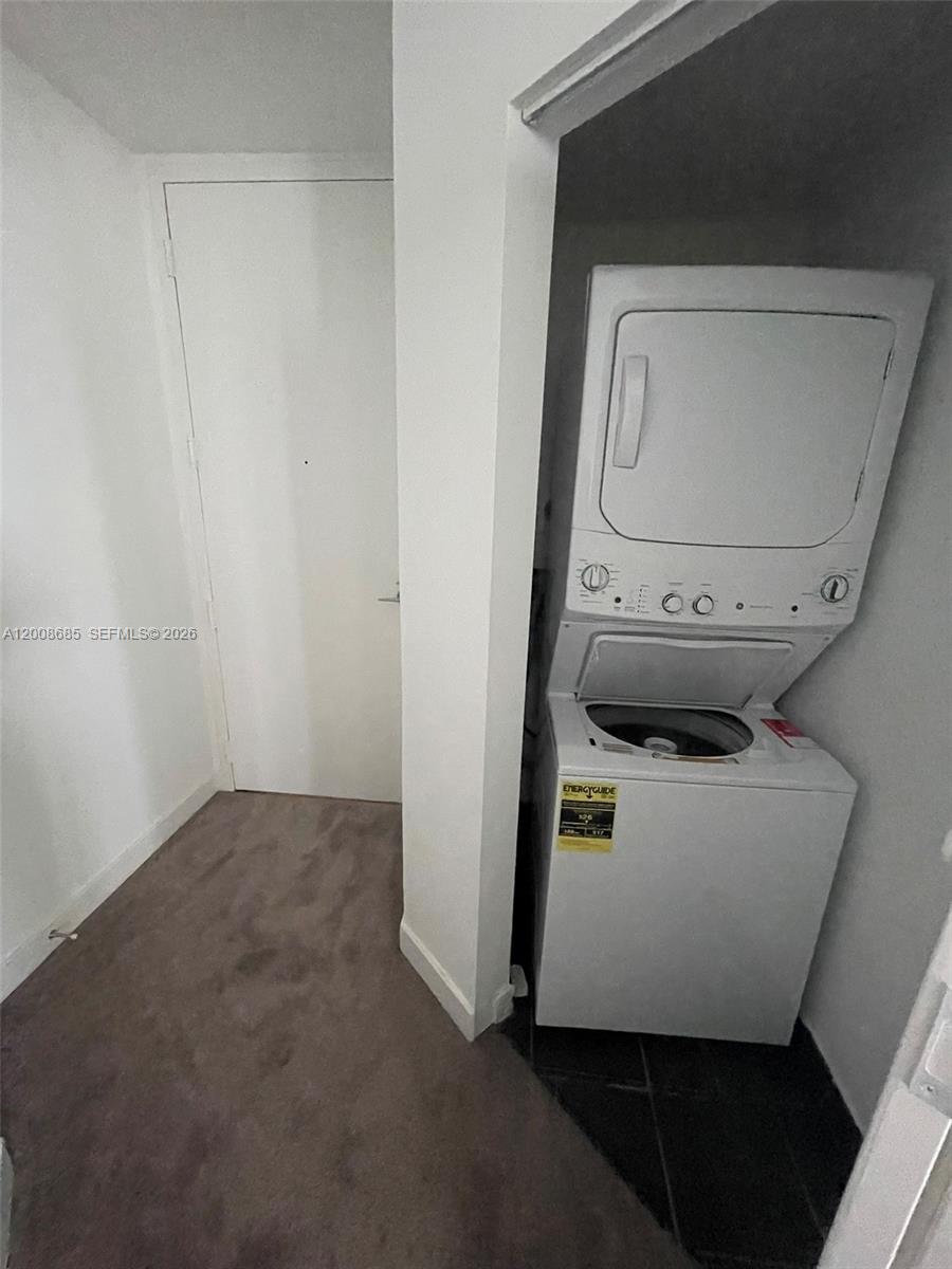 THE AXIS ON BRICKELL COND - Residential Lease