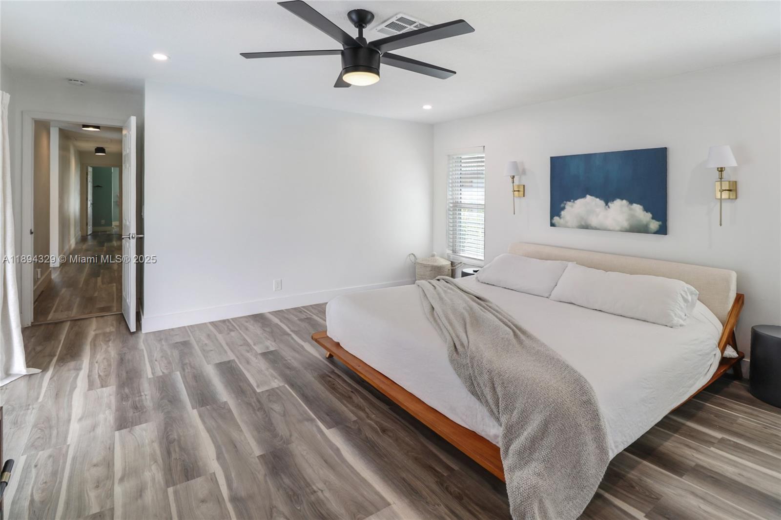 CYPRESS RUN - Residential