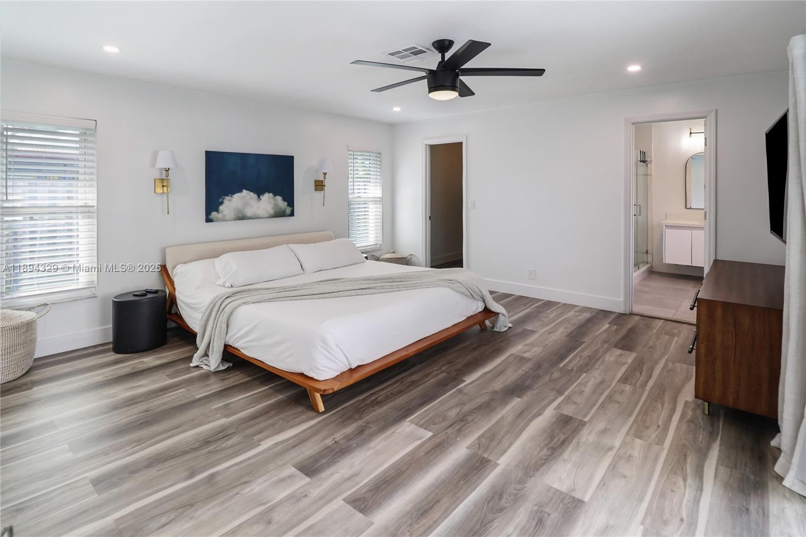 CYPRESS RUN - Residential