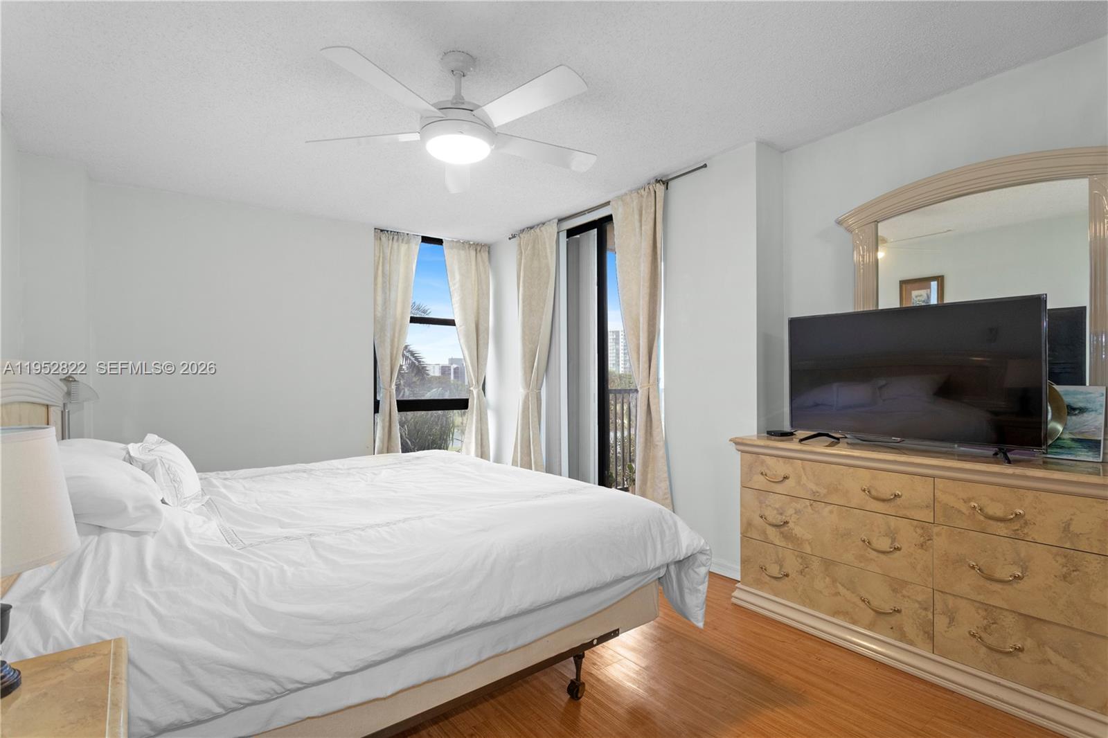 CORONADO CONDO- TOWER II - Residential