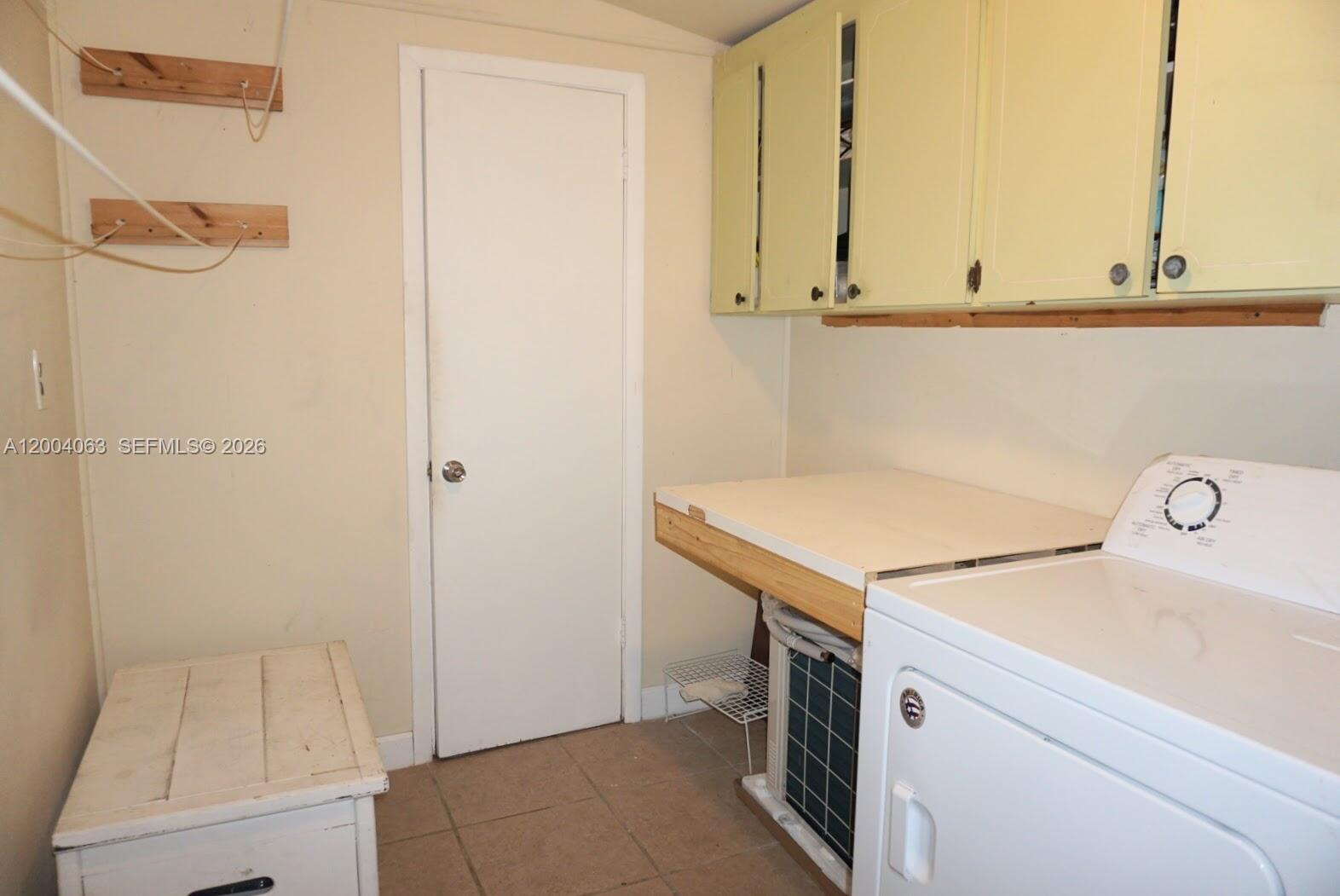 LARGO SOUND VILLAGE - Residential