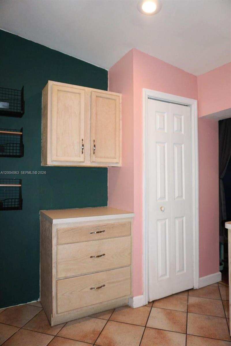 LARGO SOUND VILLAGE - Residential