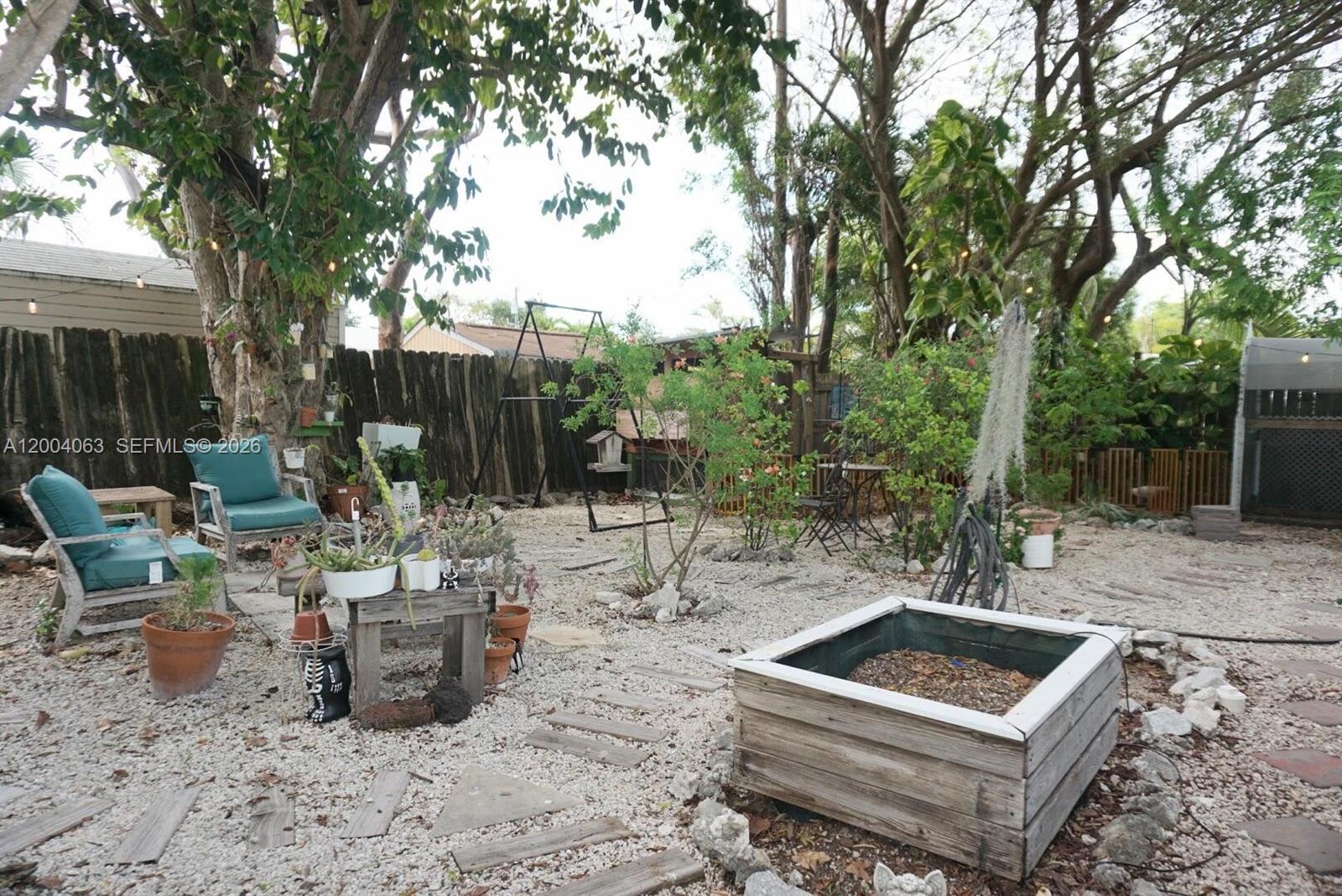 LARGO SOUND VILLAGE - Residential