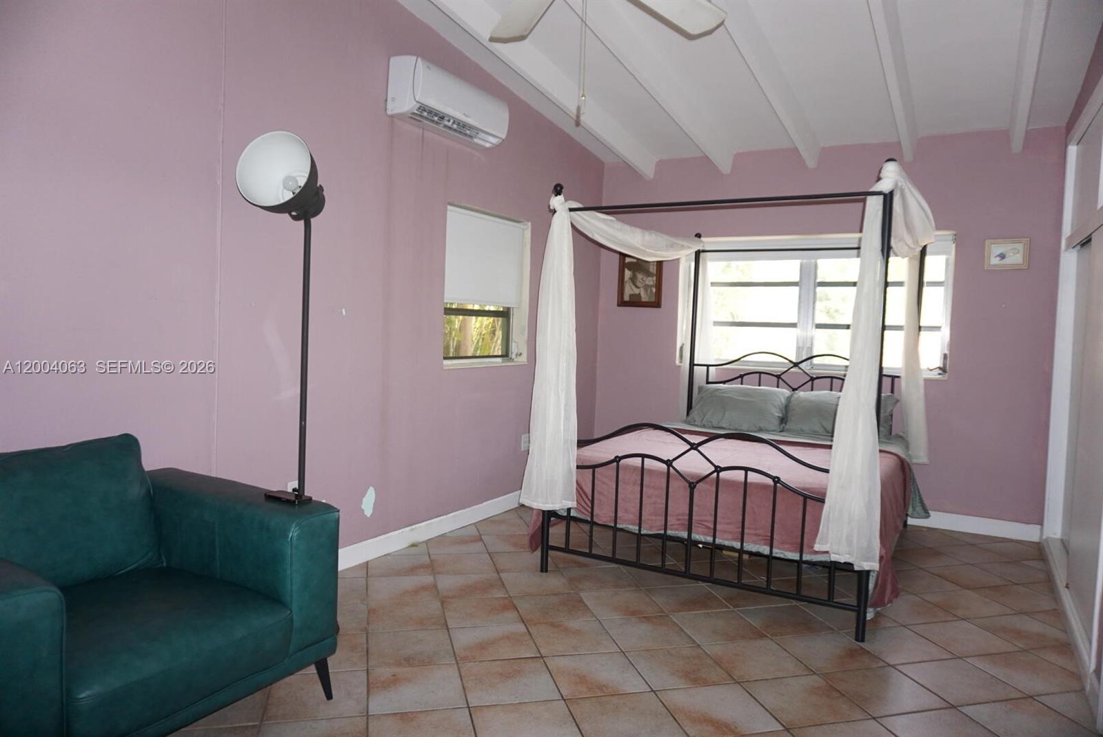 LARGO SOUND VILLAGE - Residential