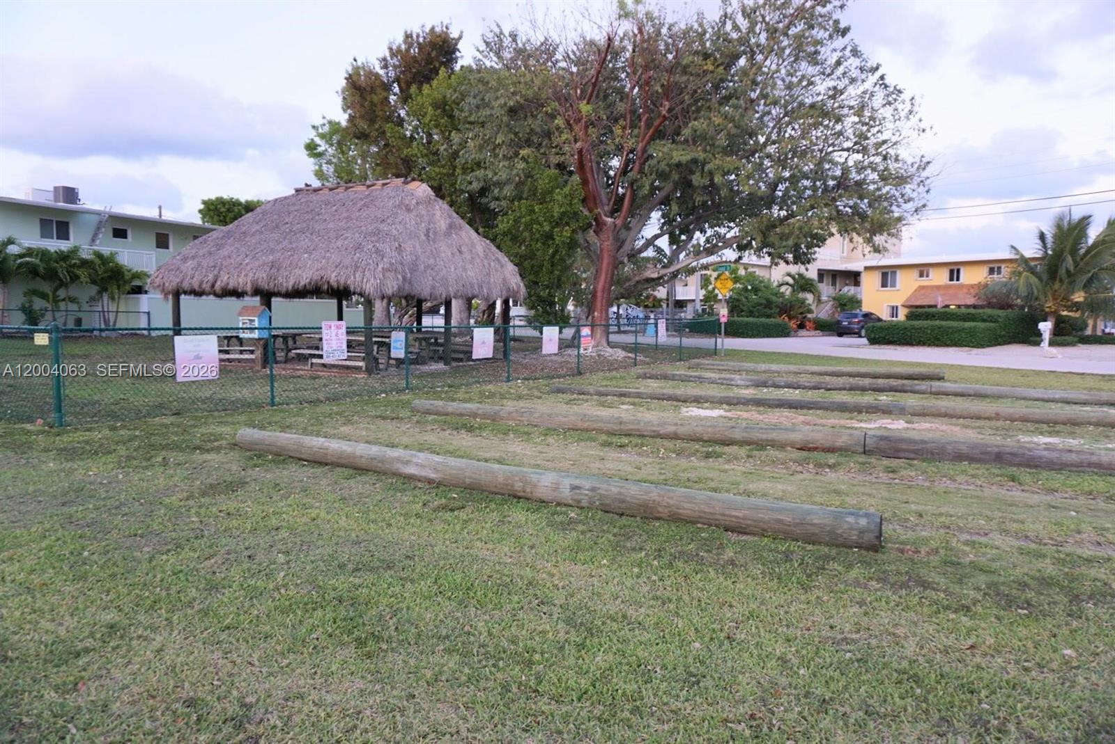 LARGO SOUND VILLAGE - Residential