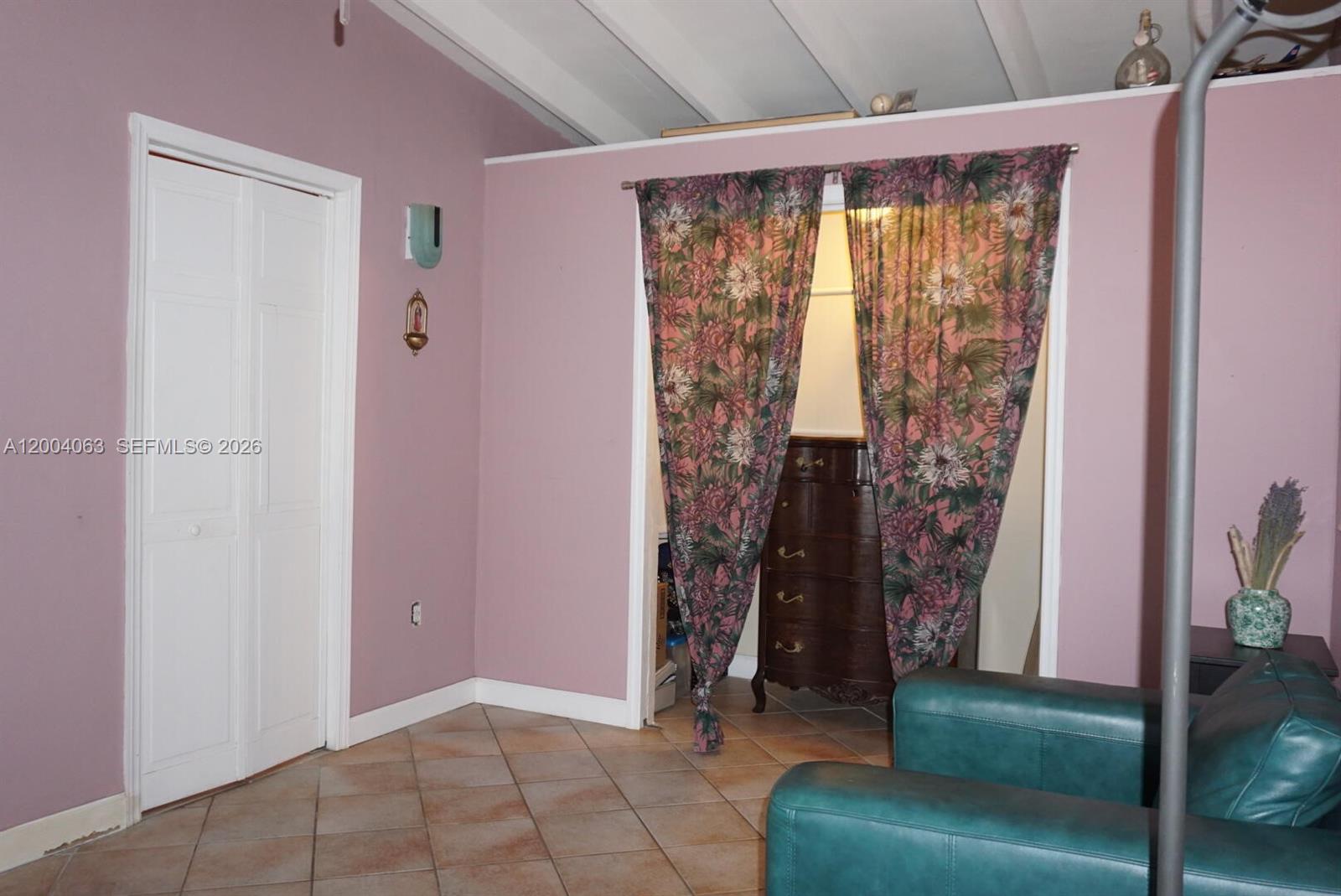 LARGO SOUND VILLAGE - Residential