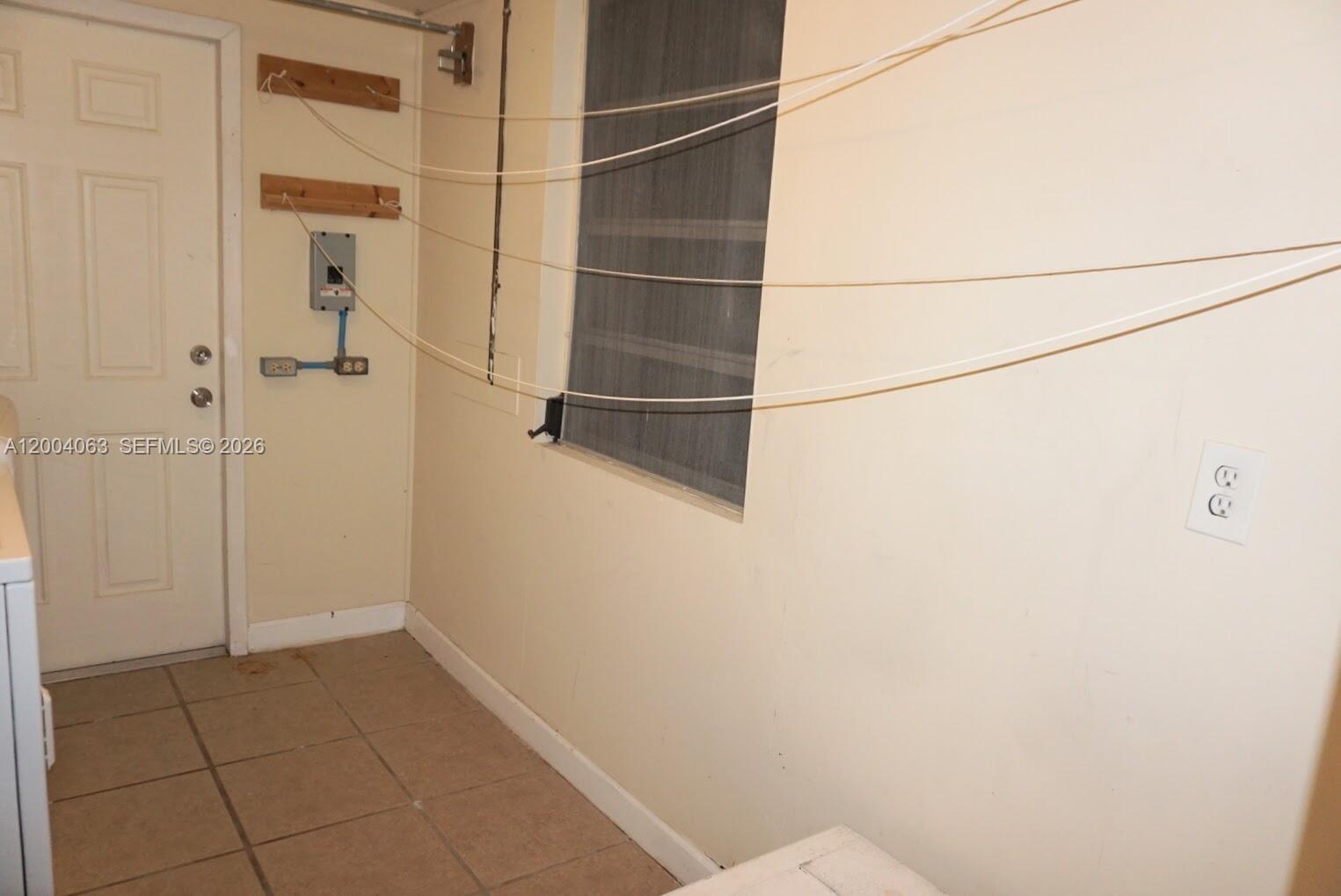 LARGO SOUND VILLAGE - Residential