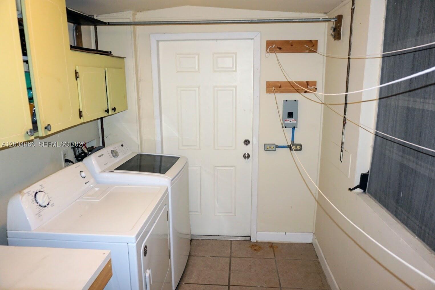 LARGO SOUND VILLAGE - Residential