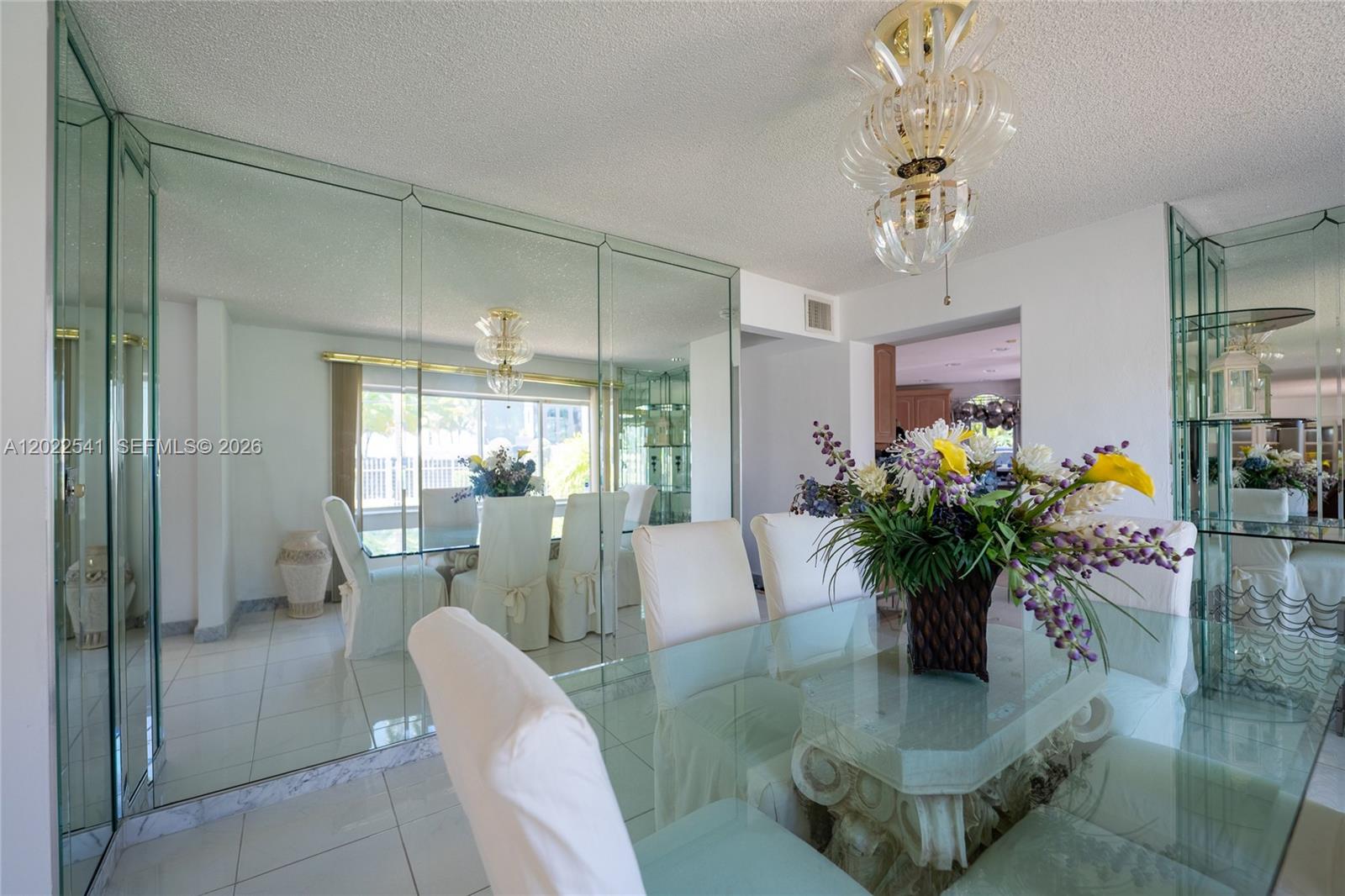 LAUDERDALE BEACH - Residential