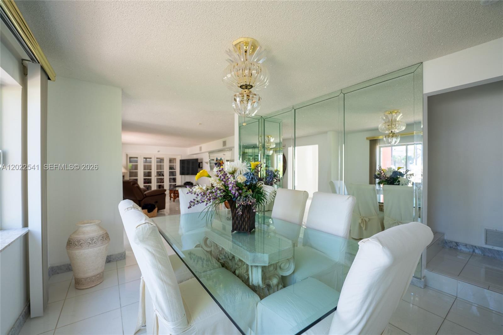 LAUDERDALE BEACH - Residential