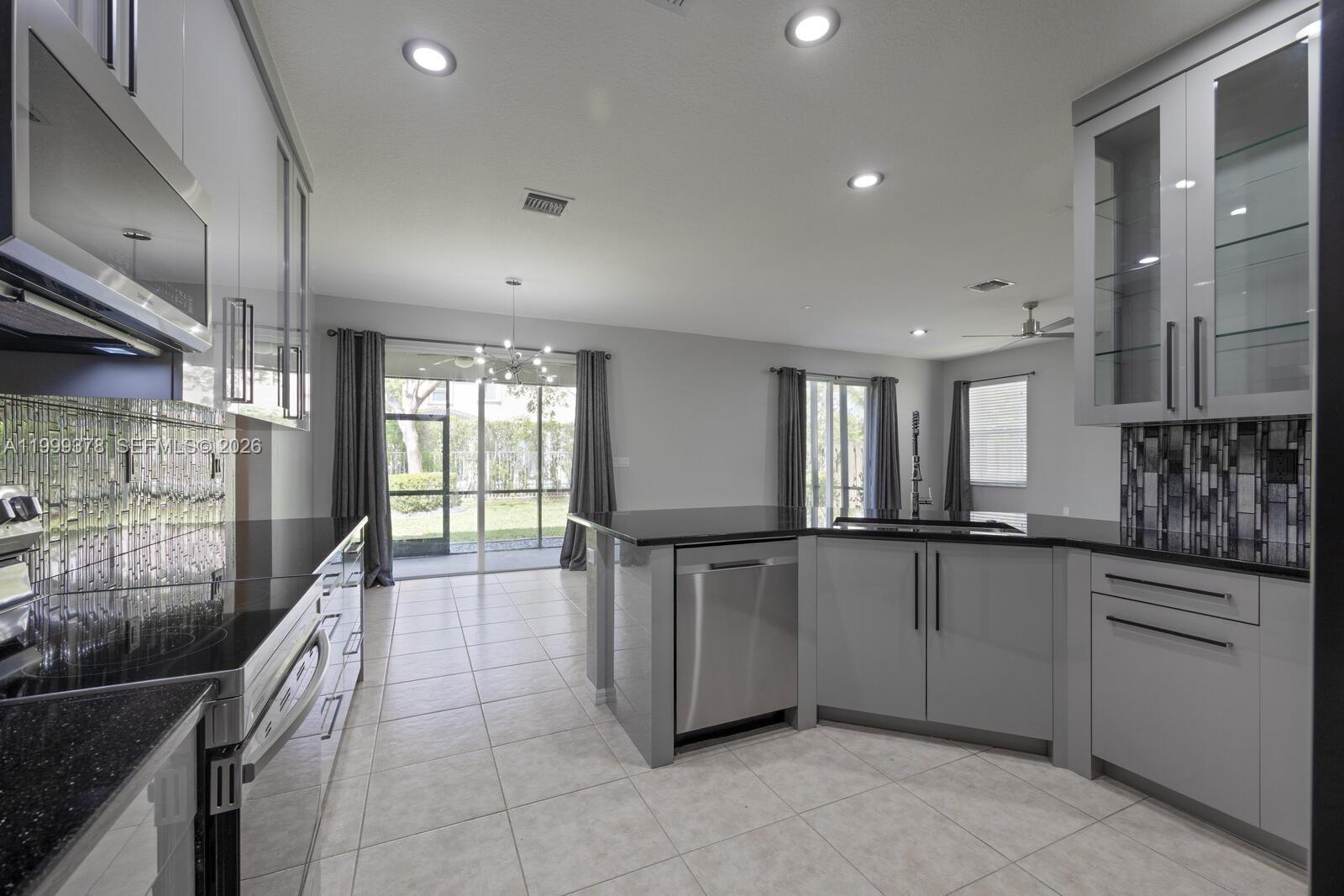 ISLES AT WESTON - Residential