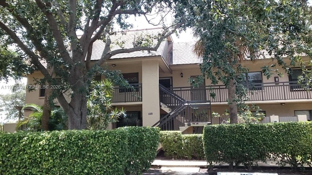 Photo of 3014 SW 21st Ter #352C, Delray Beach, FL 33445 (MLS # A11972980)