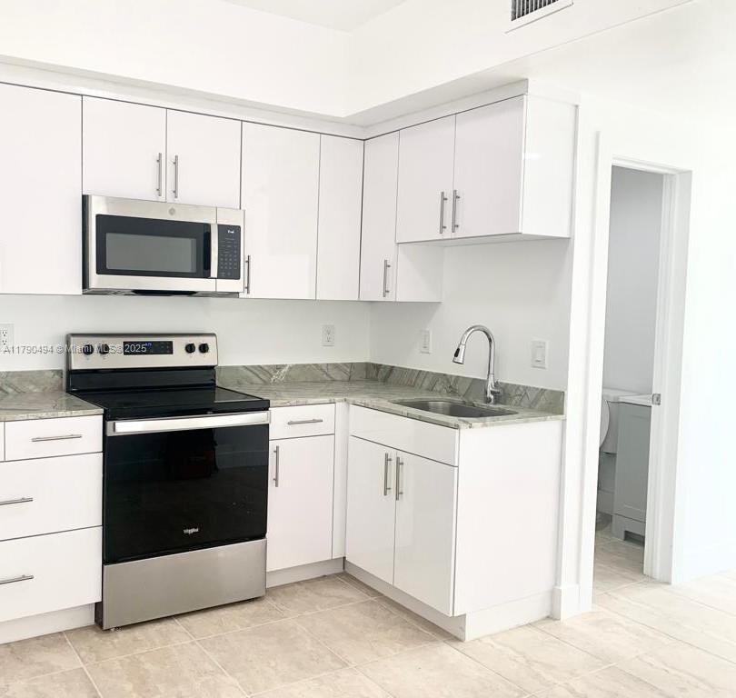 384 Tamiami Canal Rd 7