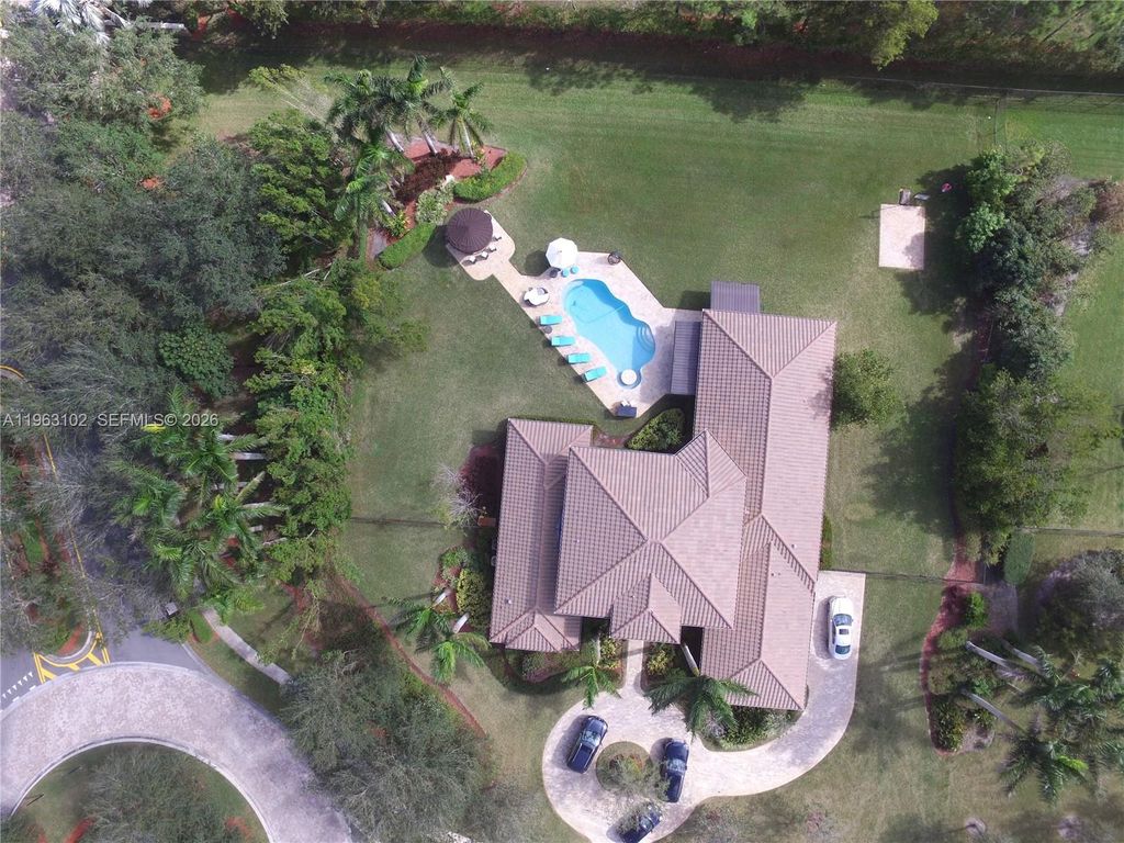 Photo of 2750 E Jockey Cir E, Davie, FL 33330 (MLS # A11963102)