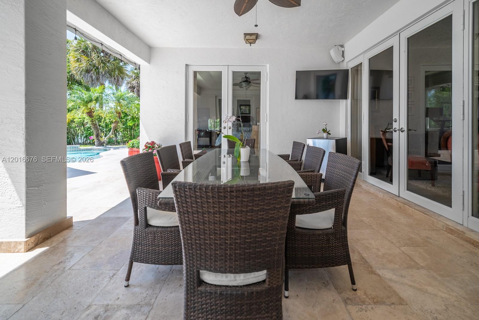COUNTRY GLEN - Residential