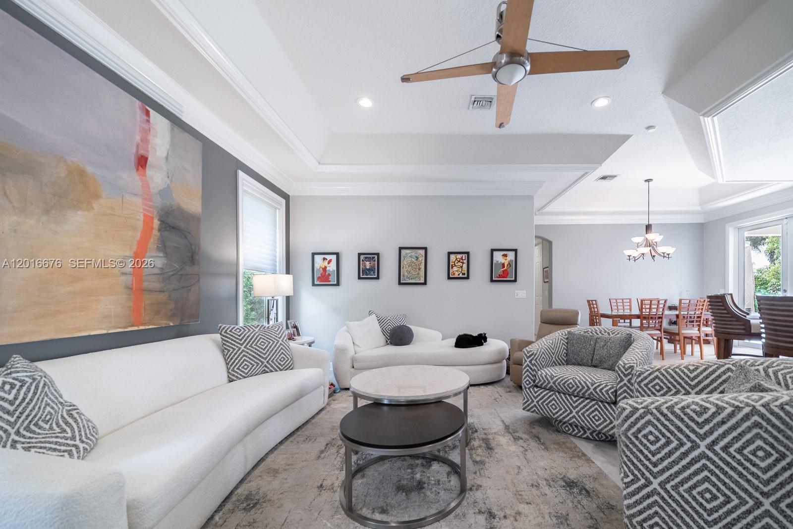 COUNTRY GLEN - Residential