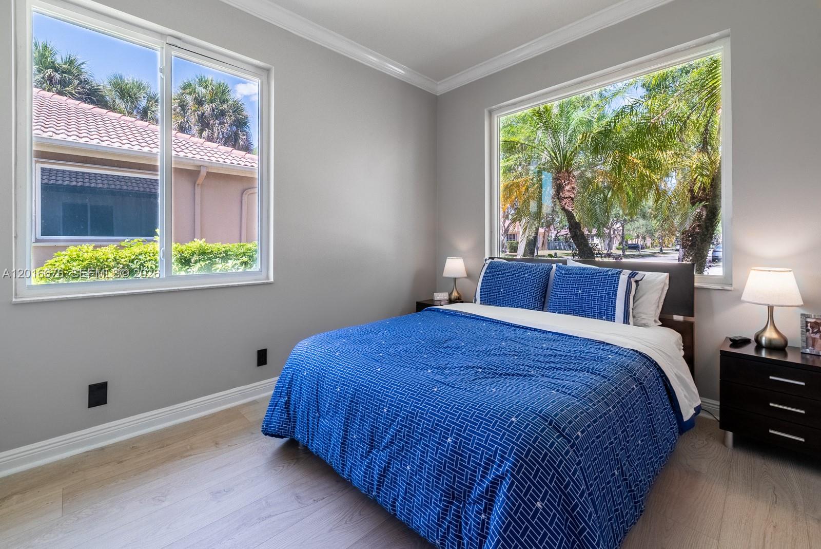 COUNTRY GLEN - Residential