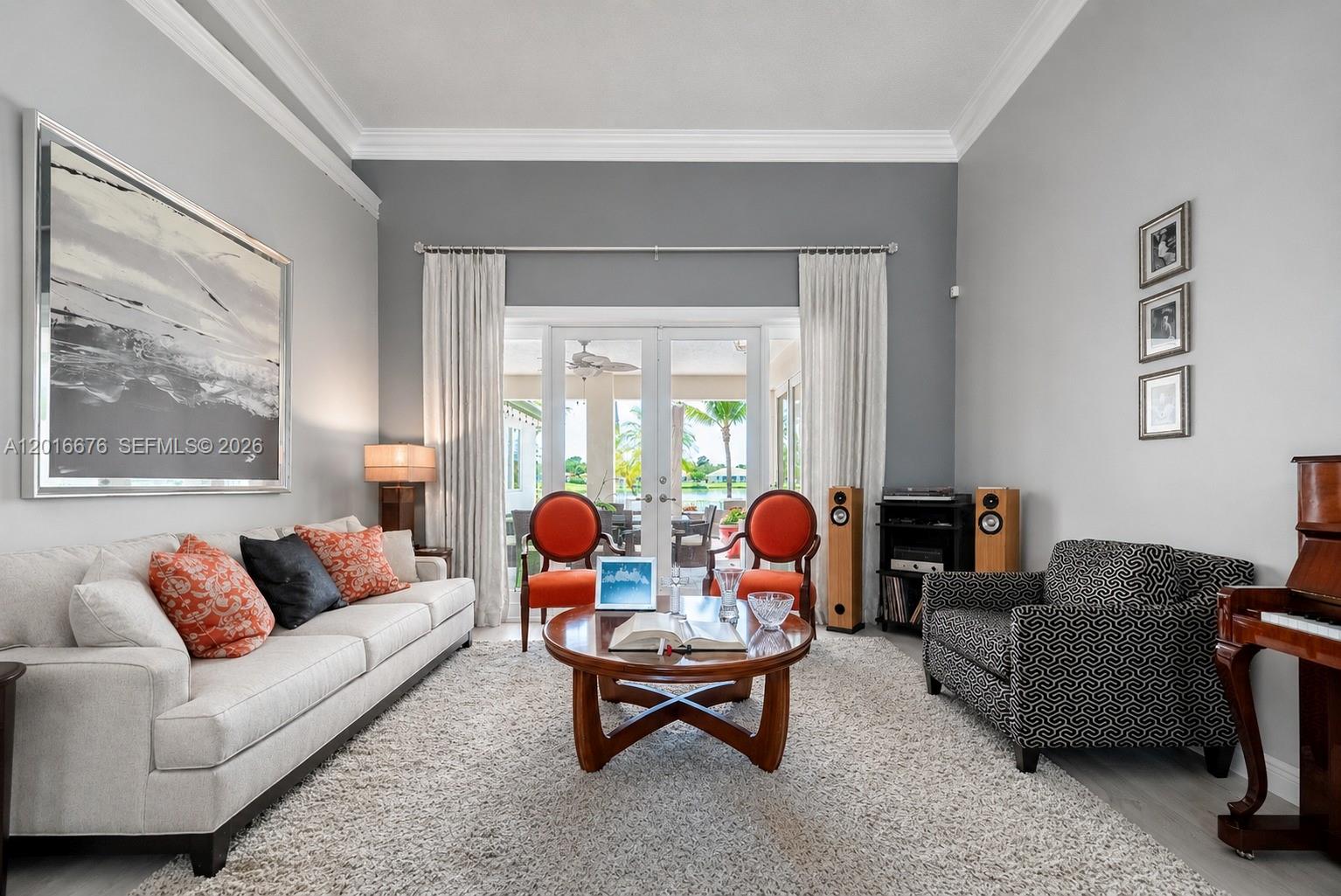 COUNTRY GLEN - Residential